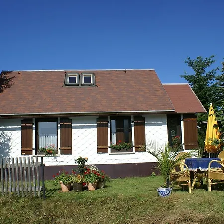 Holiday Landhaus Neuhaus am Rennweg